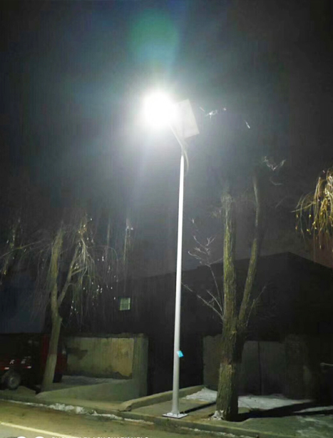 积石山县新源太阳能路灯项目