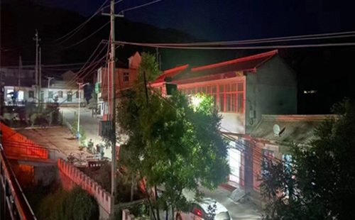 新源太阳能路灯防雷接地做法详解